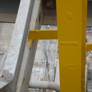 RAILING AND GRATINGS